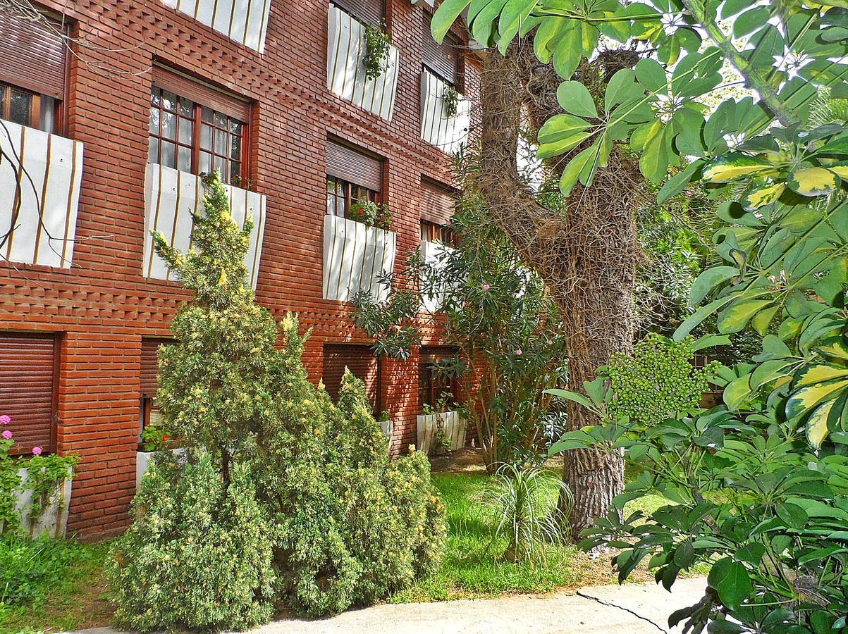 Hotel Eo Park Сан-Клементе-дель-Тую Екстер'єр фото